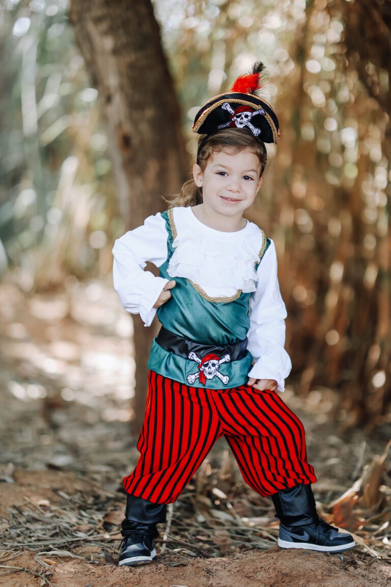 תחפושת פיראט לבנים