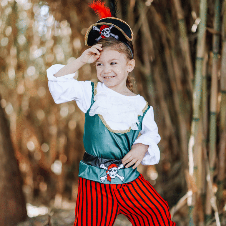 תחפושת פיראט לבנים